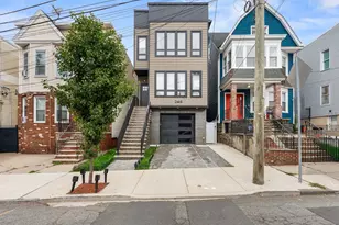 246 Clinton Ave, Jersey City, NJ 07304 - Photo 25