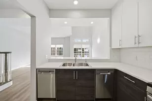 764 New Bridge Rd, Teaneck Township, NJ 07666 - Photo 5