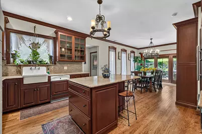 82 West 34th St, Bayonne, NJ 07002 - Photo 9