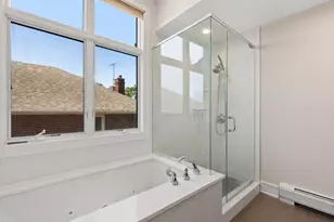 1627 John St, Fort Lee, NJ 07024 - Photo 19