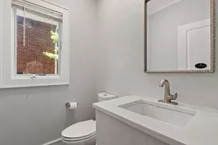 1627 John St, Fort Lee, NJ 07024 - Photo 9