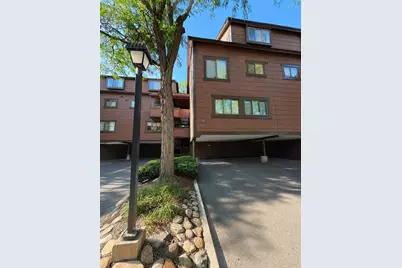 327 Sea Isle Key #327, Secaucus, NJ 07094 - Photo 1