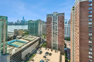 75 Park Ln S, Jersey City, NJ 07310 - Photo 15