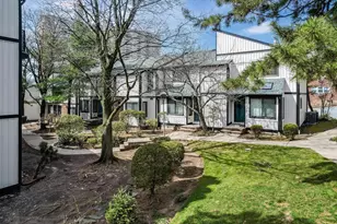 1537 John St, Fort Lee, NJ 07024 - Photo 13