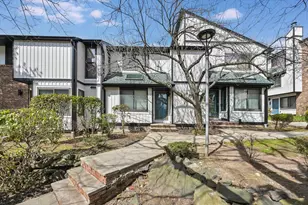 1537 John St, Fort Lee, NJ 07024 - Photo 11