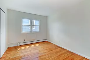404 46th St, Union City, NJ 07087 - Photo 13