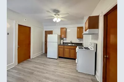 347 Avenue C #3, Bayonne, NJ 07002 - Photo 9