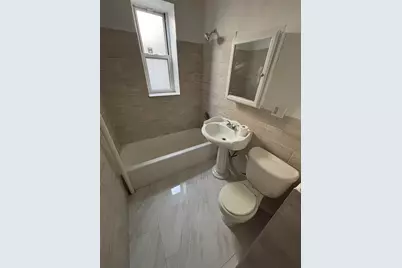 573 Avenue E #3, Bayonne, NJ 07002 - Photo 7
