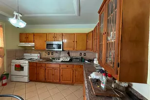 95 Lexington Ave, Jersey City, NJ 07304 - Photo 1