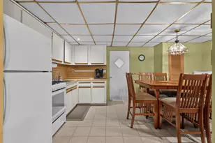 83 Zabriskie Ave, Bayonne, NJ 07002 - Photo 5