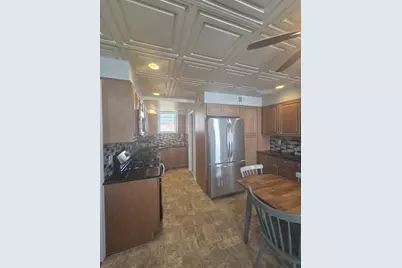 631 2nd Ave #1st flr, Lyndhurst Township, NJ 07071 - Photo 13