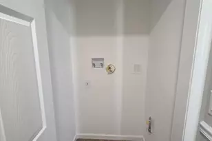 631 Second Ave, Lyndhurst Township, NJ 07071 - Photo 11
