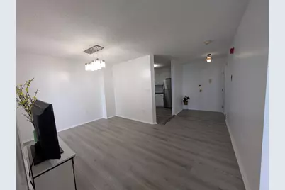918 Harmon Cove Tower #918, Secaucus, NJ 07094 - Photo 5
