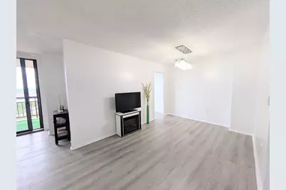 918 Harmon Cove Tower #918, Secaucus, NJ 07094 - Photo 3