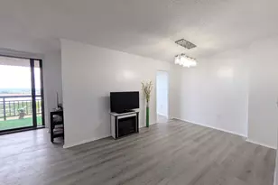 918 Harmon Cove Tower, Secaucus, NJ 07094 - Photo 1