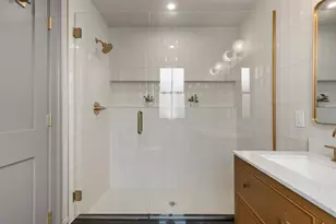 105 Atlantic St, Jersey City, NJ 07304 - Photo 9