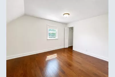 19 West 9th St, Bayonne, NJ 07002 - Photo 9
