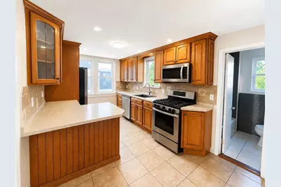 19 West 9th St, Bayonne, NJ 07002 - Photo 3