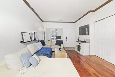 111 Cottonwood St, Jersey City, NJ 07305 - Photo 5