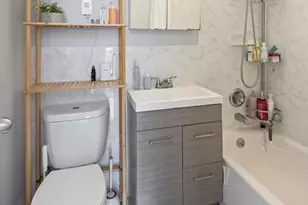 135 Montgomery St, Jersey City, NJ 07302 - Photo 11