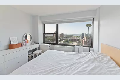 135 Montgomery St #20A, Jersey City, NJ 07302 - Photo 9