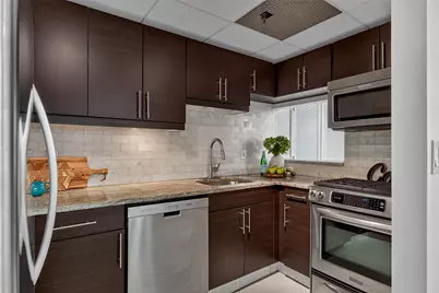 357 Varick St #327B, Jersey City, NJ 07302 - Photo 11