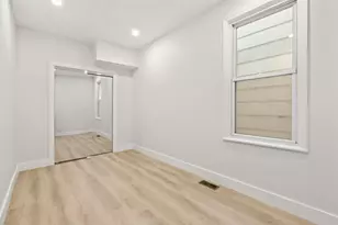 81 Humphrey Ave, Bayonne, NJ 07002 - Photo 11