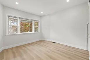 81 Humphrey Ave, Bayonne, NJ 07002 - Photo 1