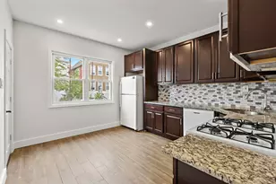 81 Humphrey Ave, Bayonne, NJ 07002 - Photo 5