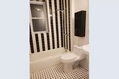 135 Van Wagenen Ave #4B, Jersey City, NJ 07306 - Photo 7