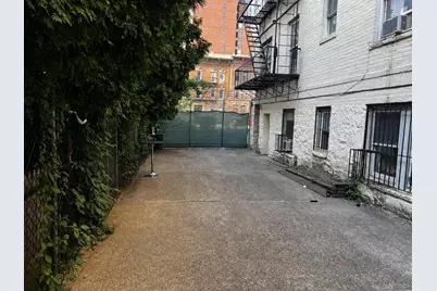 135 Van Wagenen Ave #4B, Jersey City, NJ 07306 - Photo 9
