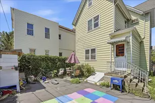 24 E 33rd St, Bayonne, NJ 07002 - Photo 31
