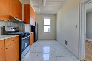 667 Liberty Ave, Jersey City, NJ 07307 - Photo 11