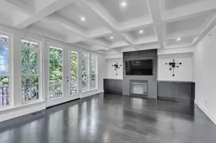 8 Creekside Ct, Secaucus, NJ 07094 - Photo 3