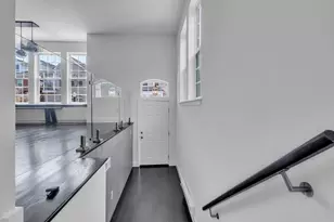 8 Creekside Ct, Secaucus, NJ 07094 - Photo 13