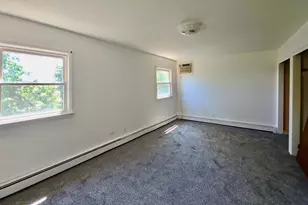 574A Ave E, Bayonne, NJ 07002 - Photo 7