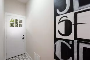 219 Jewett Ave, Jersey City, NJ 07304 - Photo 17