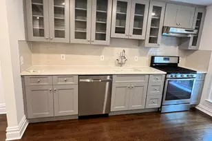 348 5 5th St, Jersey City, NJ 07302 - Photo 3