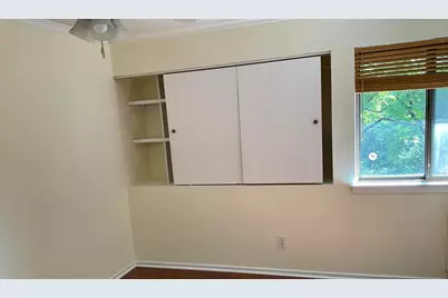 476 Teal Plaza #476, Secaucus, NJ 07094 - Photo 17