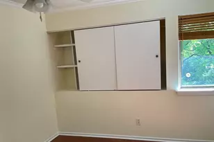 476 Teal Plaza, Secaucus, NJ 07094 - Photo 17