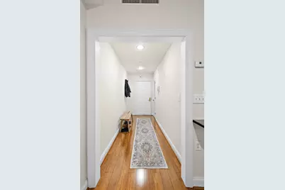 207 Shearwater Ct West #31, Jersey City, NJ 07305 - Photo 13