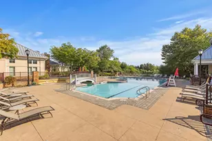 207 Shearwater Ct W, Jersey City, NJ 07305 - Photo 19