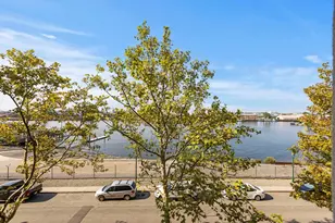 207 Shearwater Ct W, Jersey City, NJ 07305 - Photo 33