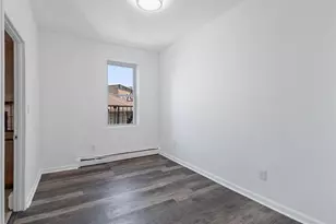 310 Paterson Plank Rd, Union City, NJ 07087 - Photo 15