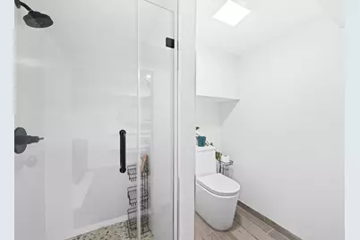135 Grace St, Jersey City, NJ 07307 - Photo 21