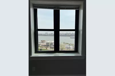7435 Blvd East #33, North Bergen, NJ 07047 - Photo 17