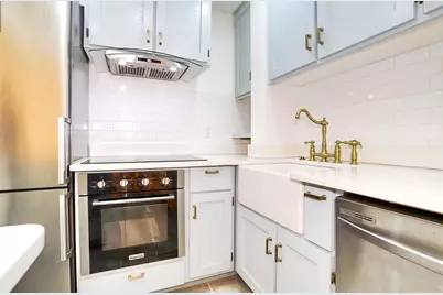 1111 River Rd #G7, Edgewater, NJ 07020 - Photo 7
