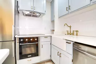 1111 River Rd, Edgewater, NJ 07020 - Photo 7