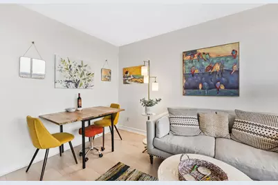 100 Manhattan Ave #1901, Union City, NJ 07087 - Photo 3
