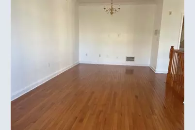 2 Tottenham Ct, Jersey City, NJ 07305 - Photo 11